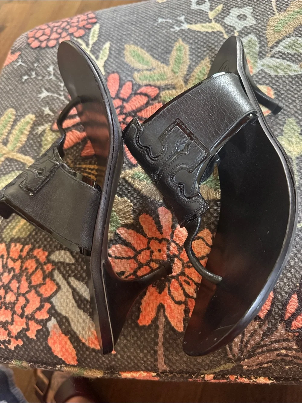 Tory Burch Miller Black Leather Thong Sandals